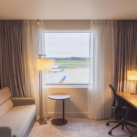 Hilton Garden Birmingham Airport Uk 4* Bickenhill