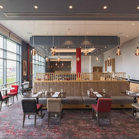 Hotel Hilton Garden Birmingham Airport Uk 4*