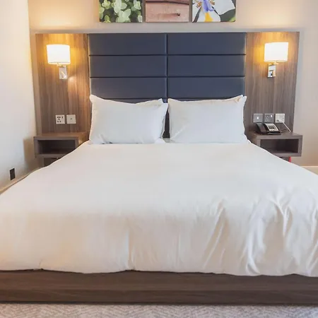 Hilton Garden Birmingham Airport Uk 4*